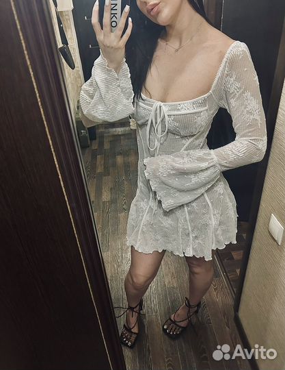 Платье house of cb