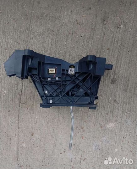 Селектор АКПП Toyota Camry XV 50 55