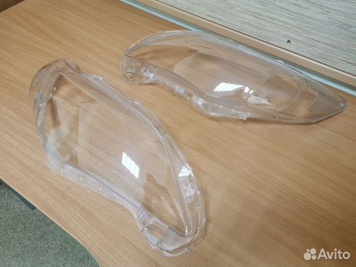 Стекла фар Toyota Corolla E150 2010-2013