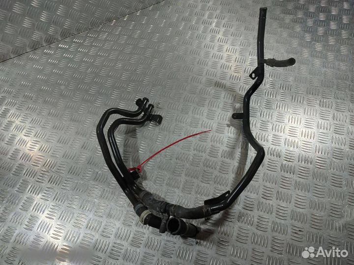 Патрубок охлаждения Audi Q7 4L рест. 2010