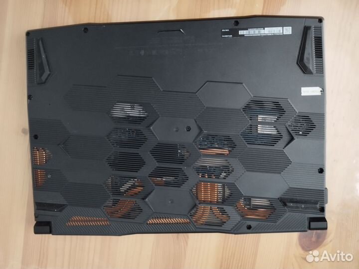 Игровой ноутбук msi bravo 15