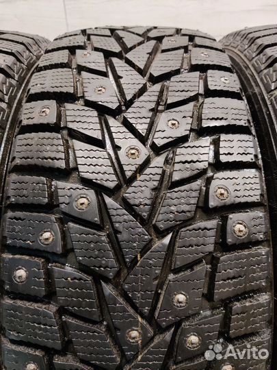 Dunlop SP Winter Ice 02 205/55 R16 94T