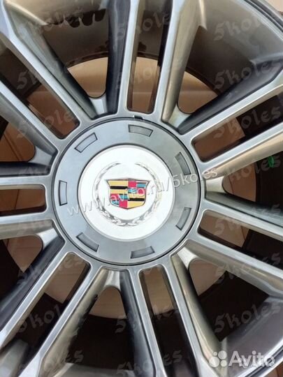 Литые диски для Cadillac R22