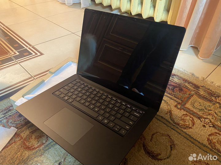 Surface Laptop studio Intel Core i7 32GB 1Tb