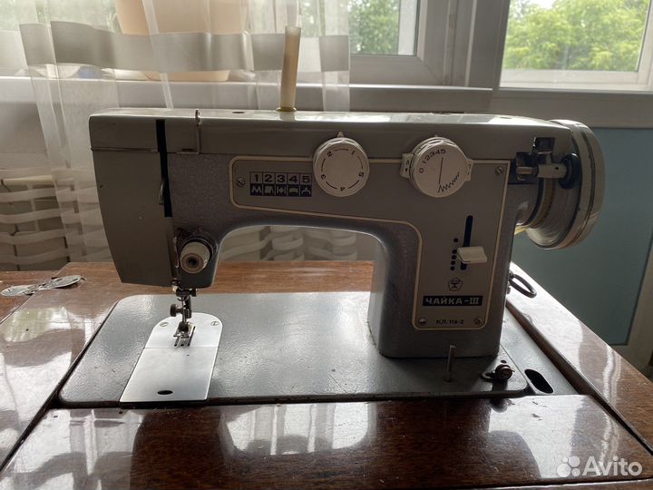 Швейная машина Чайка 3