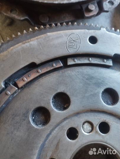 Маховик с комплектом мерседес спринтер 602 980