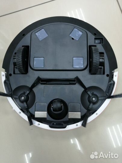 Робот-пылесос intelligent