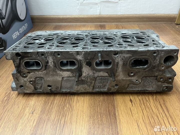 Головка блока цилиндров Volkswagen Crafter 2.0 tdi