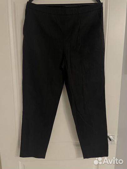 Брюки классические чёрные escada