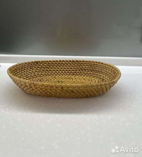 Хлебница плетеная