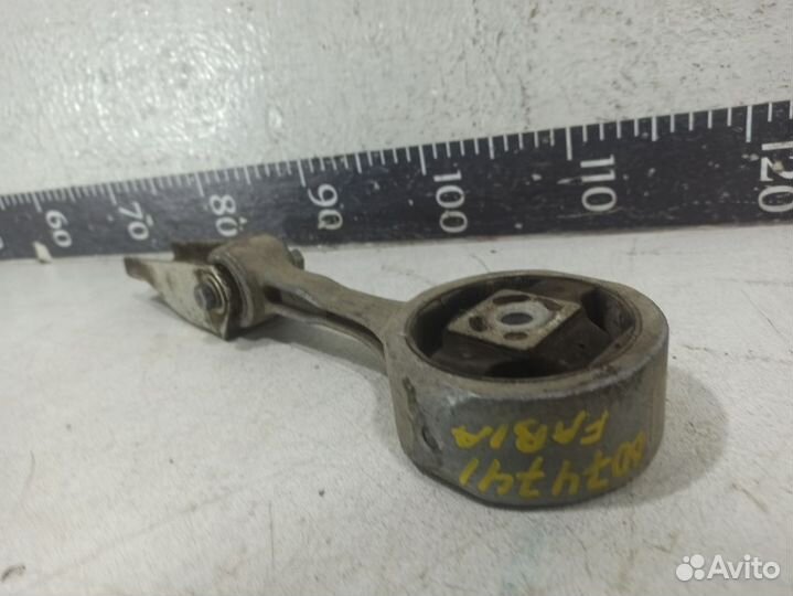 Кронштейн двигателя Ауди