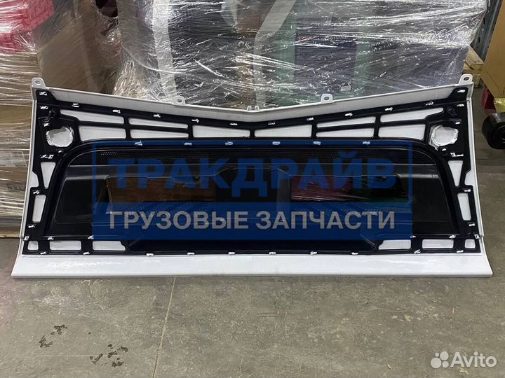 Центральная часть бампера Мерседес Актрос Мп4