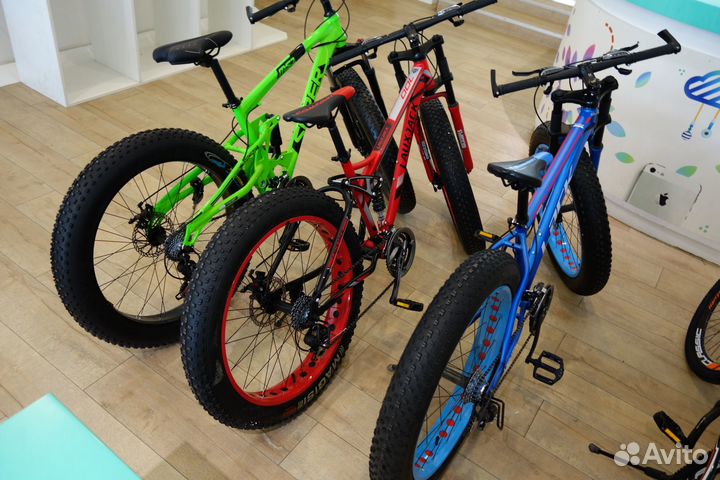 Велосипед синий фэтбайк 26 радиус