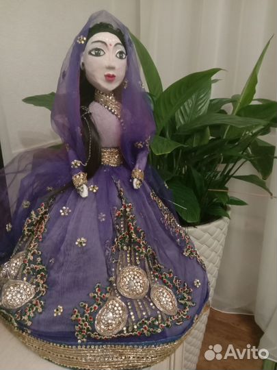 Кукла грелка на чайник, кастрюлю и.д