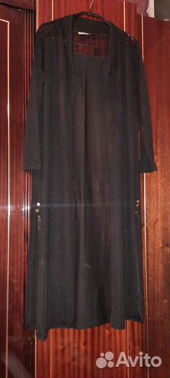 Накидка с длинным рукавом