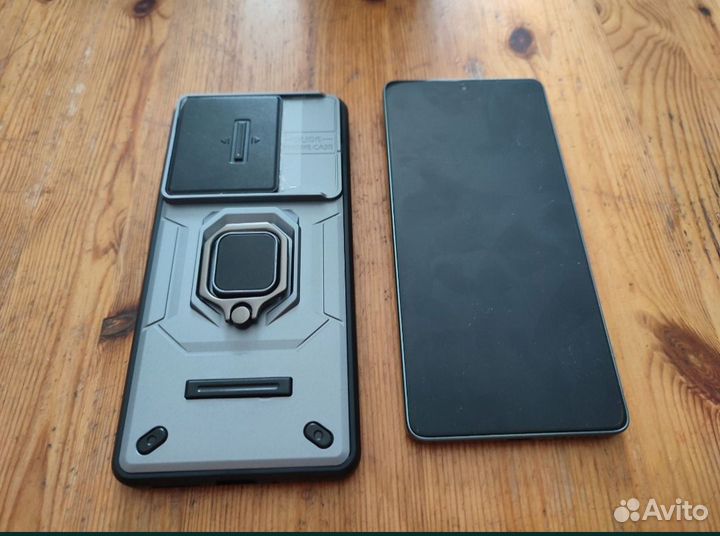 Xiaomi 13 Pro, 8/256 ГБ