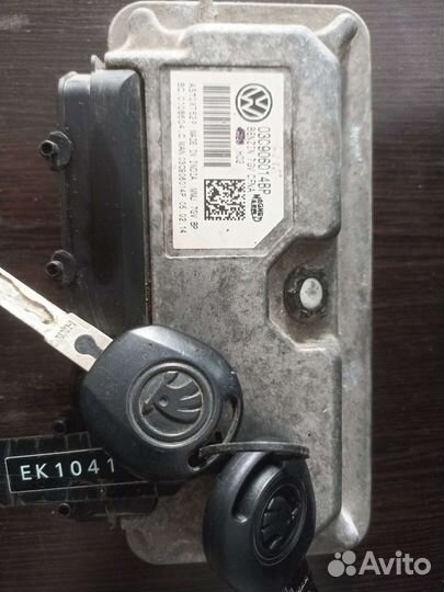 Комплект Щиток замок зажигания ключ мозги Rapid