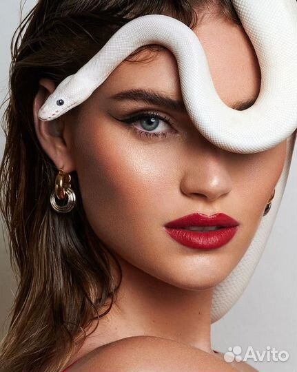 Фотосессия со змеями