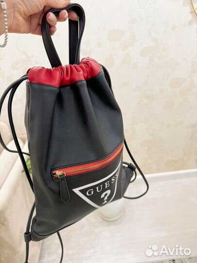 Рюкзак guess