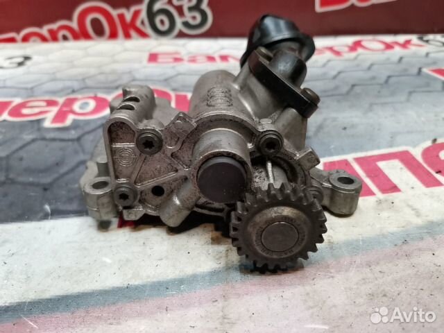 Насос масляный Audi A4