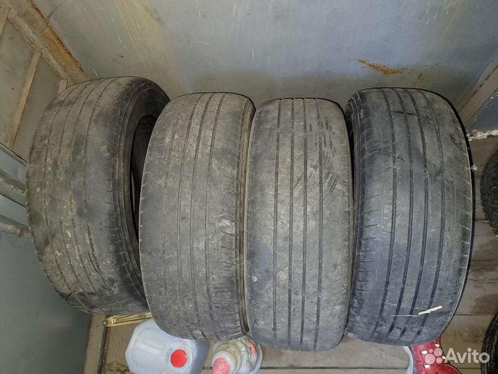 Yokohama AVS S/T type-1 V801 215/60 R16