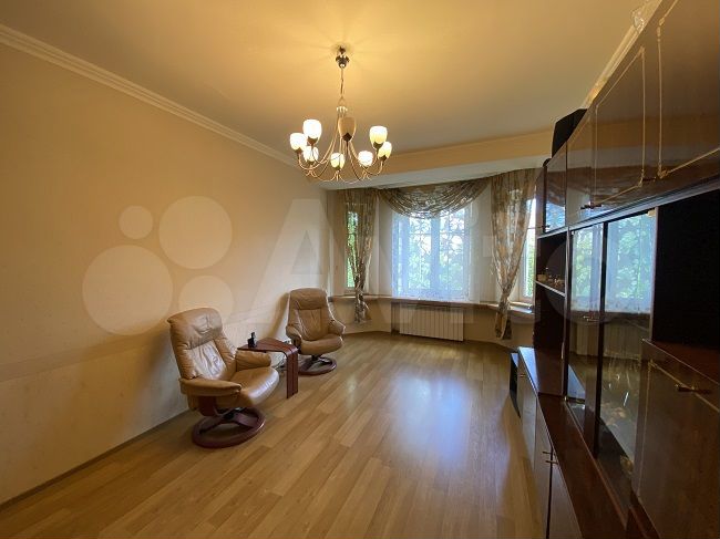 4-к. квартира, 95,3 м², 3/5 эт.