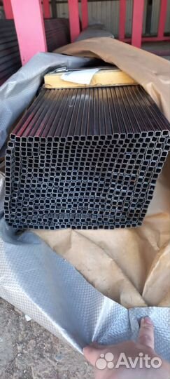 Профильная труба 10*10*1,2