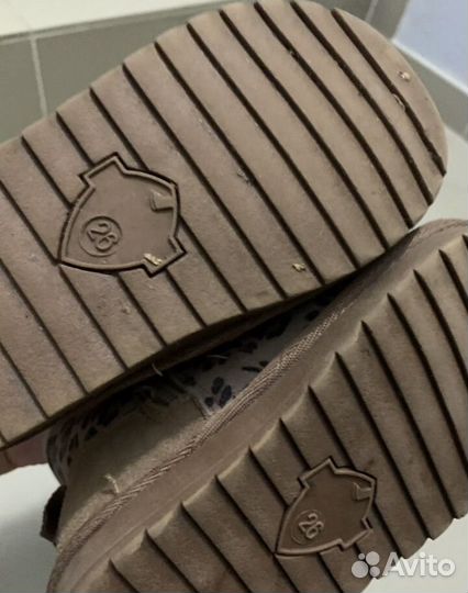 Угги для девочки 26р