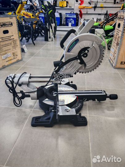 Пила торцовочная (диск 255 мм)