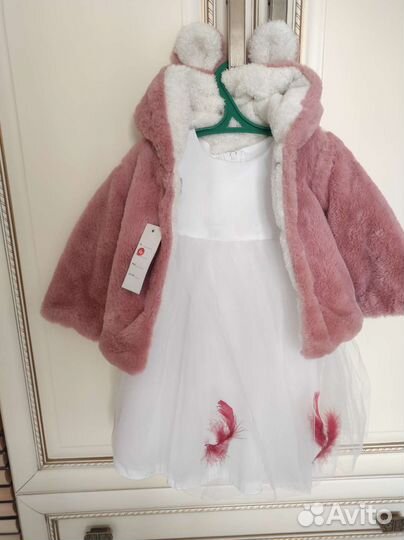 Платье нарядное и др. детские вещи