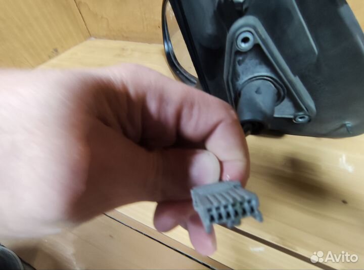 Зеркало заднего вида Nissan Almera N16