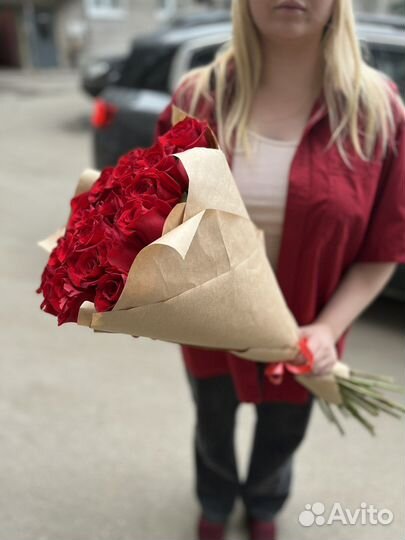 Розы 25 штук Эквадор 70 см