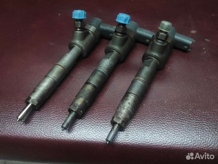 Форсунка дизельная Bosch ховер дизель 2.8