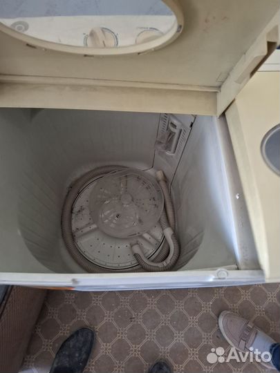 Продам стиральную машинку