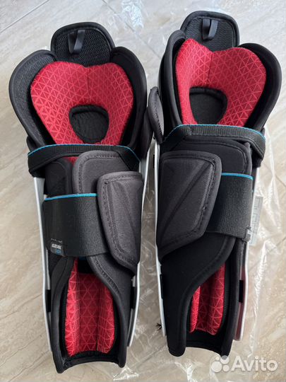 Щитки хоккейные ccm 13