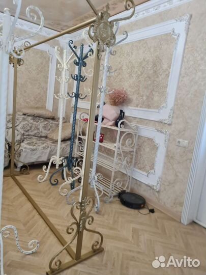 Вешалка напольная