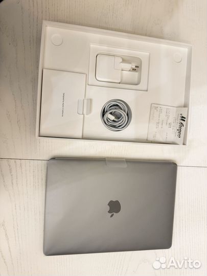 Apple macbook air 13 2020 m1 8gb 256