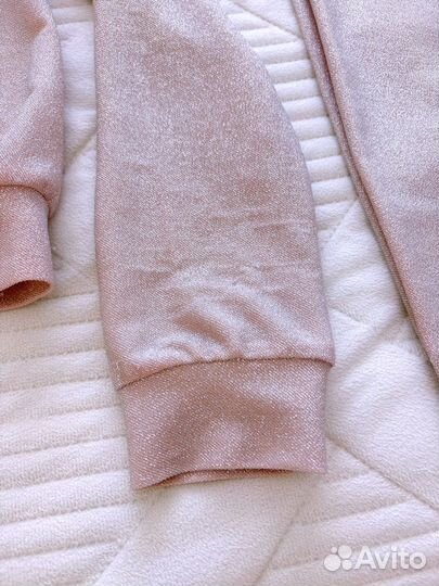 Костюм спортивный