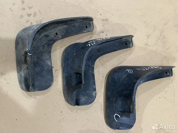 Брызговик передний левый шевроле лачетти