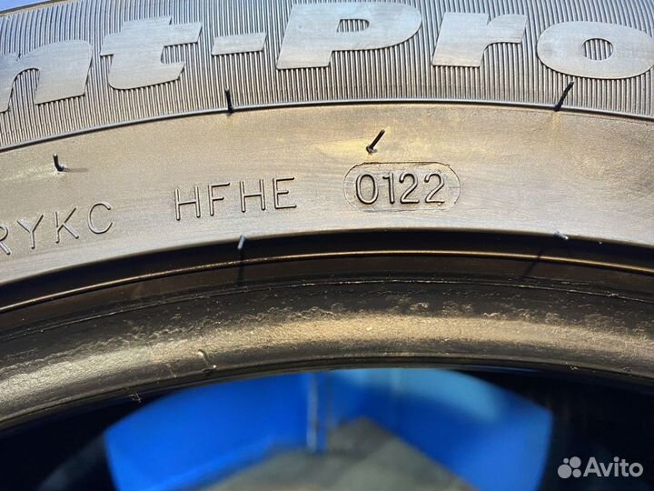 Sunfull Mont-Pro HP881 295/40 R21