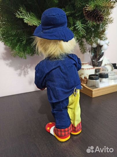 Мезанический, музыкальный клоун. Франция