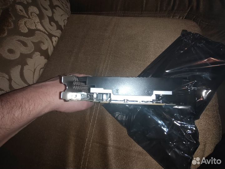 Видеокарта AMD Radeon RX550 4 GB