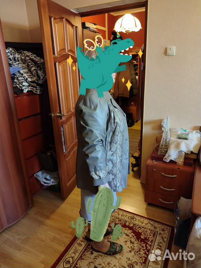 Кожаный женский пиджак Ivagio