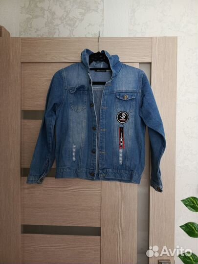 Джинсовая куртка