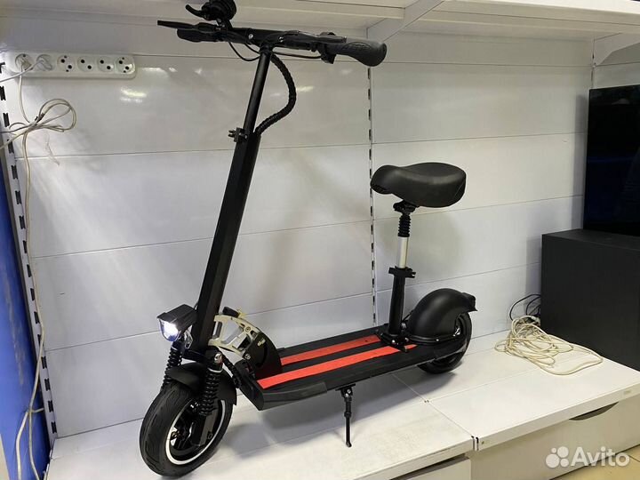 Электросамокат Carmega Raven (CAR-cmraven-bkrd)