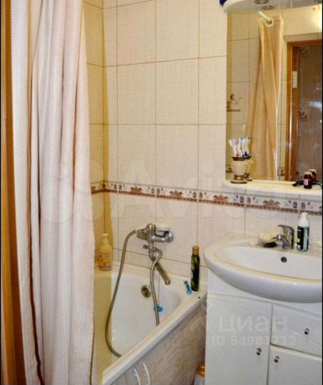 1-к. квартира, 43 м², 3/3 эт.