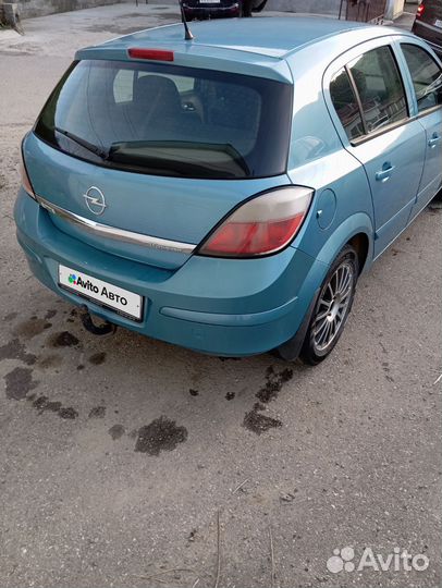 Opel Astra 1.6 МТ, 2005, 300 000 км