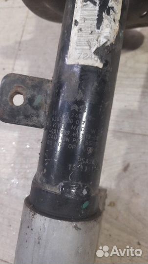 Амортизатор передний правый Peugeot 407 1 С 2004