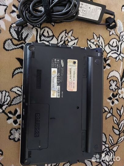Нетбук samsung NC110