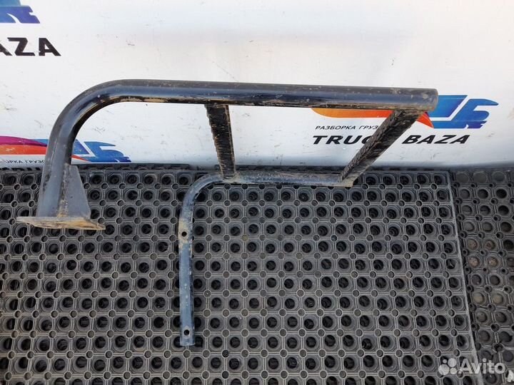 1379820 Подножка лестница Daf CF